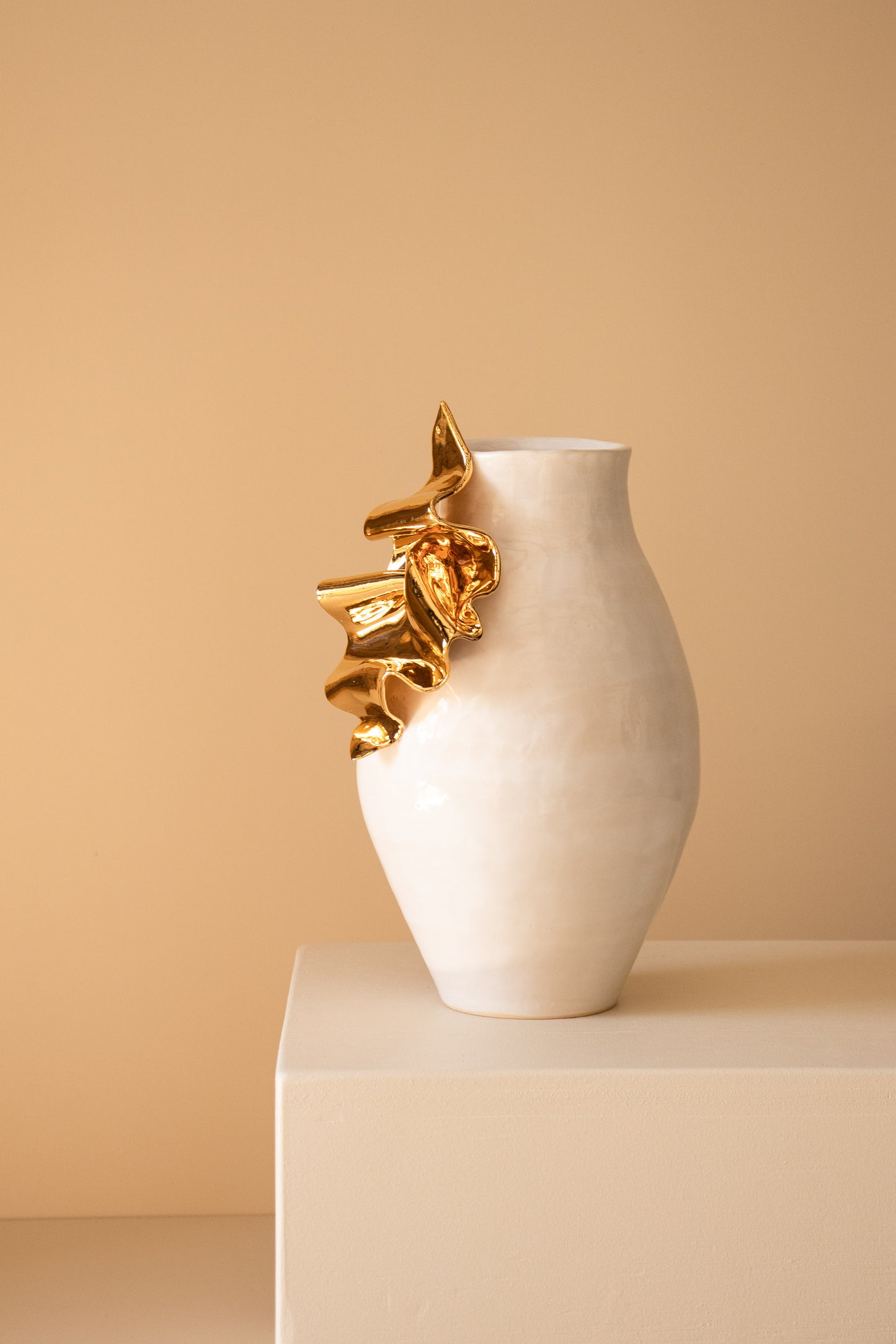 Draped Gloss & Gold Vase