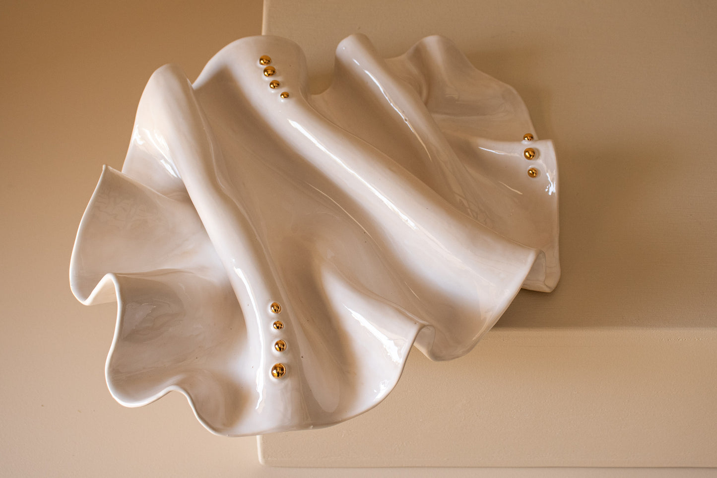 Gloss & Gold Wave Wall Sculpture